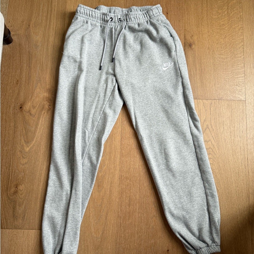 Nike Gray Joggers with Elastic Waistband and Tapered Ankles